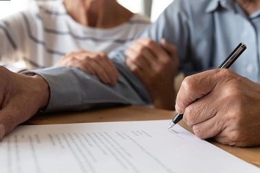 Người được thừa kế chết trước người lập di chúc, tài sản giải quyết thế nào