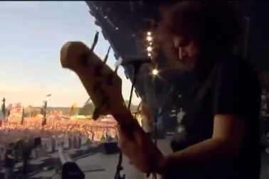 Shakira và điệu nhảy lắc hông cuốn hút