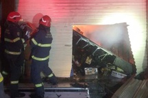 Cảnh sát cứu cụ bà 92 tuổi thoát đám cháy ở Hà Nội