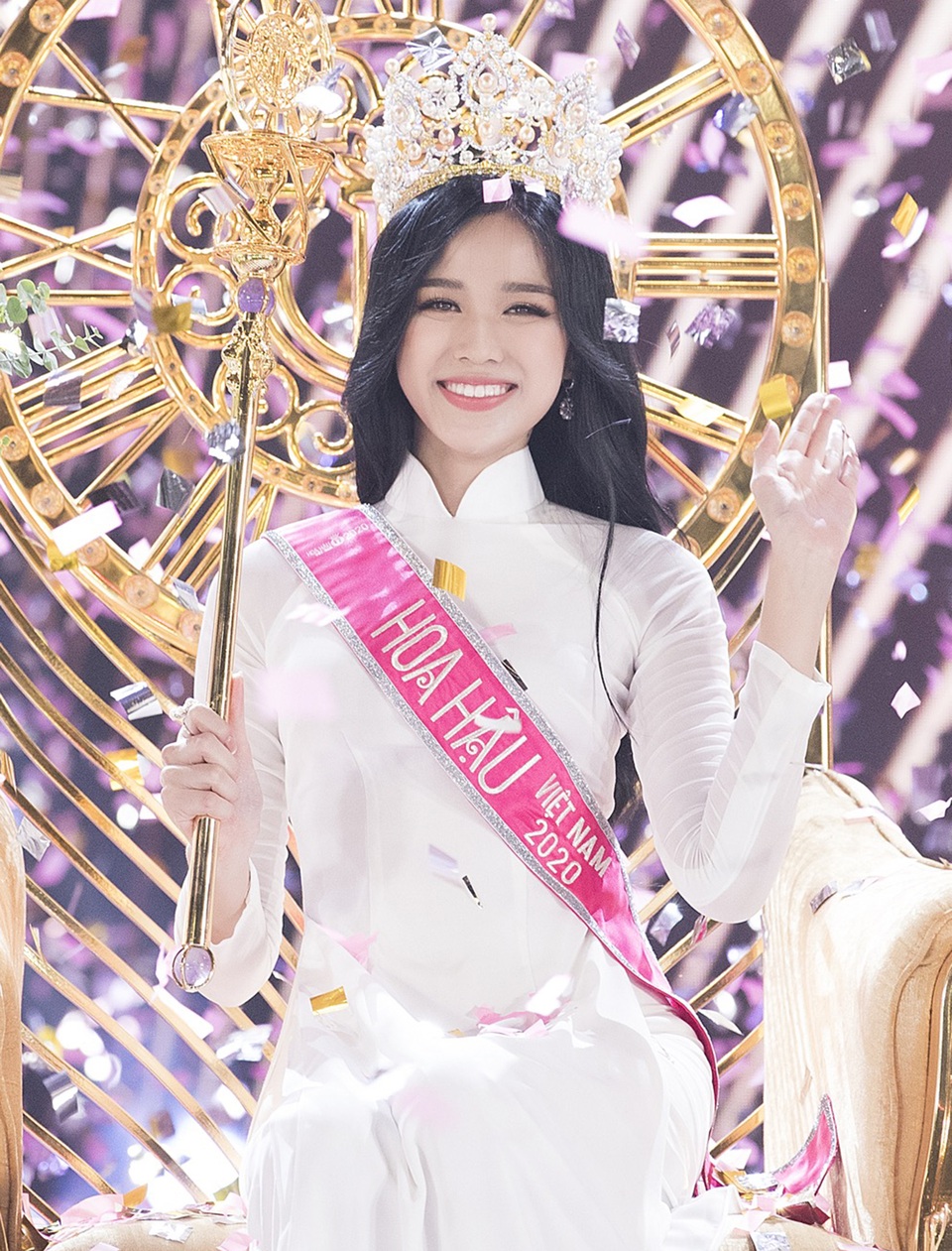 Cuộc sống đời thường giản dị của tân Hoa hậu Việt Nam 2020 - Đỗ Thị Hà - 1 Cuộc sống đời thường giản dị của tân Hoa hậu Việt Nam 2020 - Đỗ Thị Hà - 1