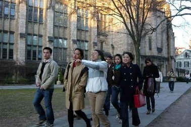 Lưu học sinh được ở lại nước ngoài 3 năm sau khi tốt nghiệp