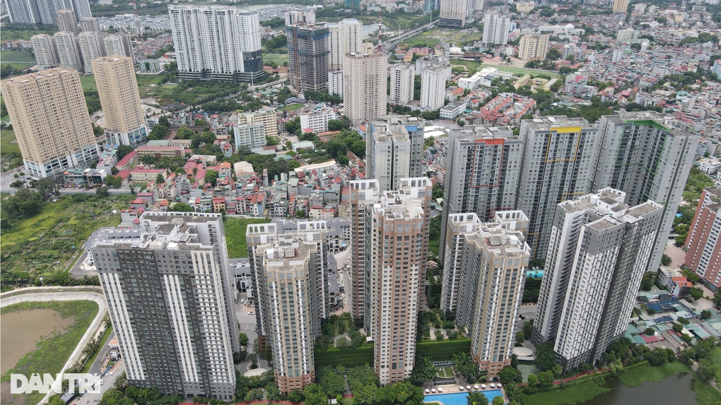 Giá nhà cao cấp ở TPHCM đã giảm nhưng vẫn đắt gấp đôi Hà Nội - 2 Giá nhà cao cấp ở TPHCM đã giảm nhưng vẫn đắt gấp đôi Hà Nội - 2