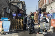 Người nghèo ở Trung Quốc mùa dịch Covid-19: "Ít nhất chúng tôi không chết"