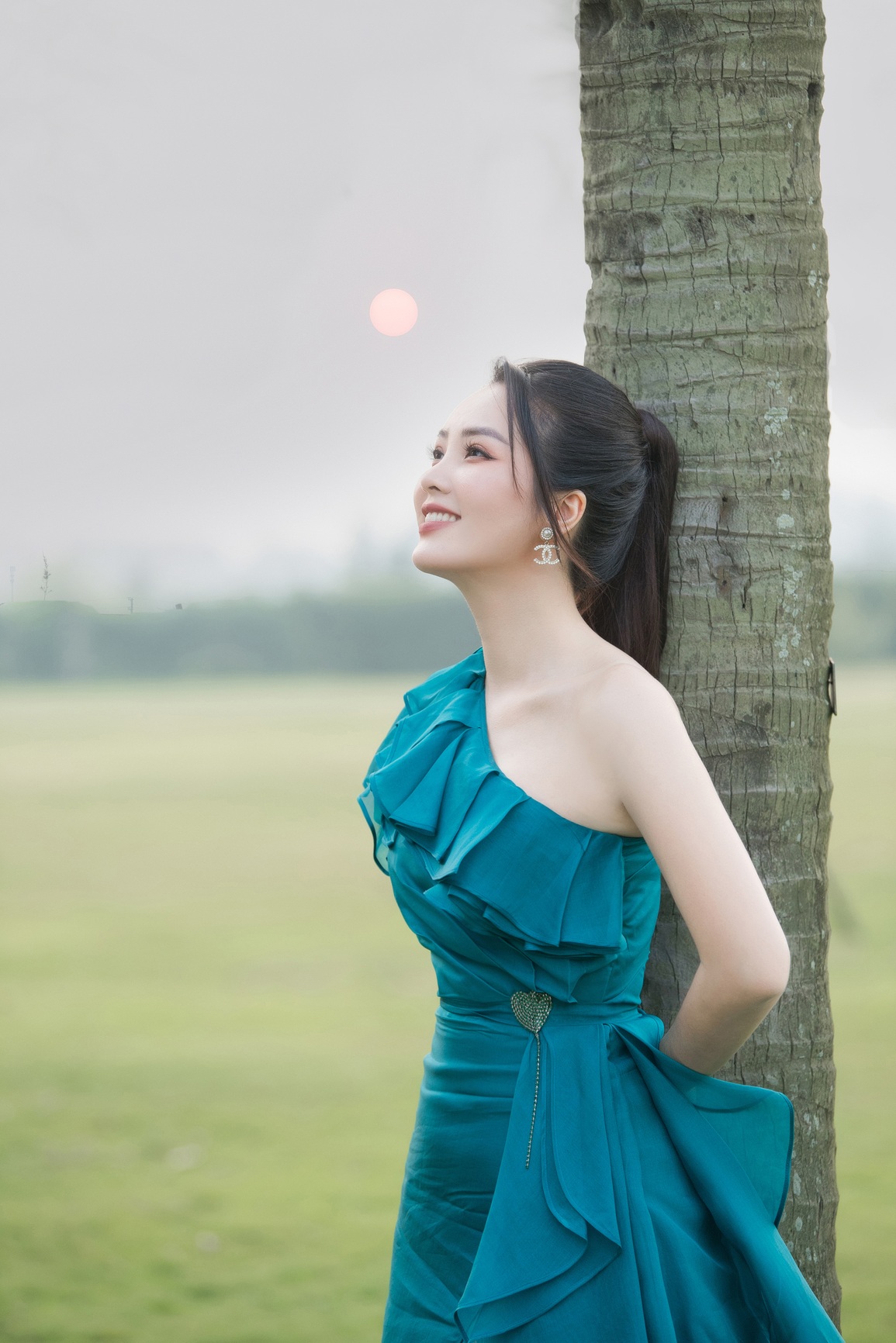 Ngỡ ngàng mức học phí bằng nửa căn chung cư của con trai Á hậu Thụy Vân - 2 Ngỡ ngàng mức học phí bằng nửa căn chung cư của con trai Á hậu Thụy Vân - 2