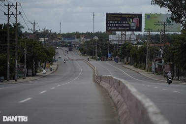 "Giấy thông hành" để "sống chung" với dịch Covid-19