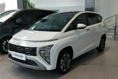 Mẫu xe 7 chỗ này được giảm giá cả trăm triệu đồng, rẻ ngang Toyota Vios