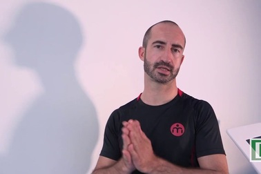 Khỏe đẹp cùng Dân trí: Bài tập thư giãn cơ chuyên sâu 2