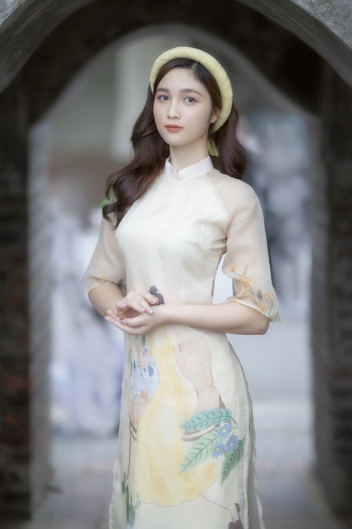 Các hoa khôi xinh đẹp gửi lời chúc Tết đến độc giả Dân trí - 3 Các hoa khôi xinh đẹp gửi lời chúc Tết đến độc giả Dân trí - 3