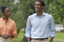 Phim về lần hẹn hò đầu tiên của vợ chồng Obama gây sốt