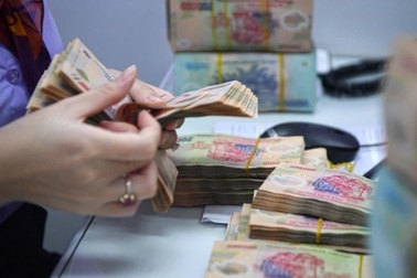 Lương thấp, doanh nghiệp TPHCM khó "tranh" lao động phổ thông với các tỉnh