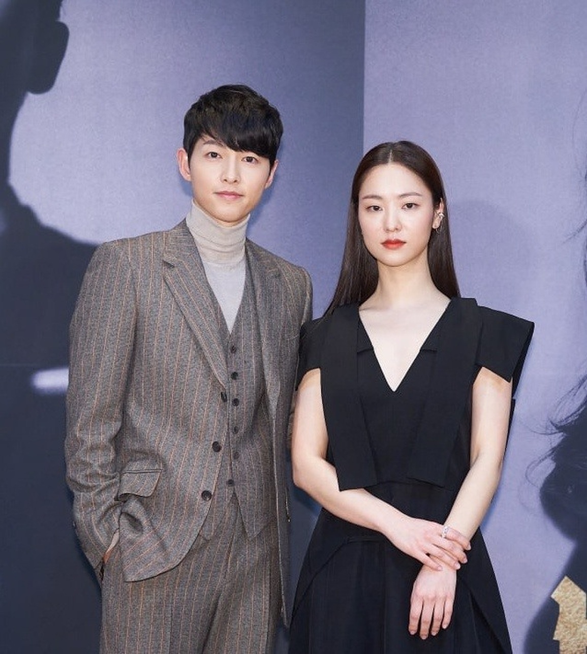 2 năm sau ly hôn Song Hye Kyo, Song Joong Ki bị bắt gặp hò hẹn - 3 2 năm sau ly hôn Song Hye Kyo, Song Joong Ki bị bắt gặp hò hẹn - 3