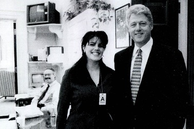 Cựu thực tập sinh Nhà Trắng mở lòng về cuộc tình vụng trộm với Bill Clinton
