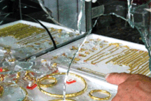 Truy bắt kẻ trộm hơn 100 lượng vàng ở TPHCM