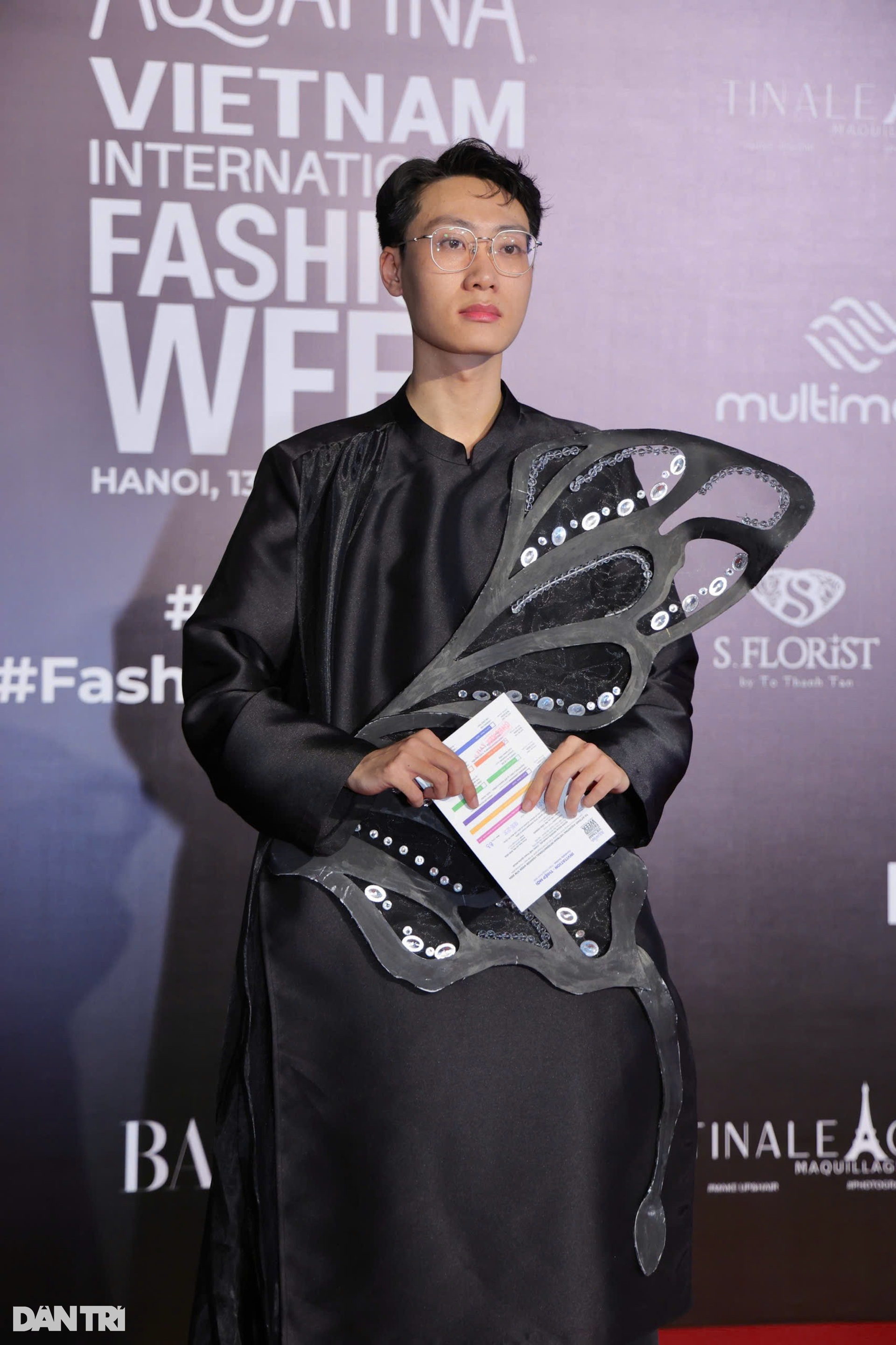 Thanh Hương, Á hậu Đào Hiền diện váy cúp ngực khoe đường cong nóng bỏng - 14