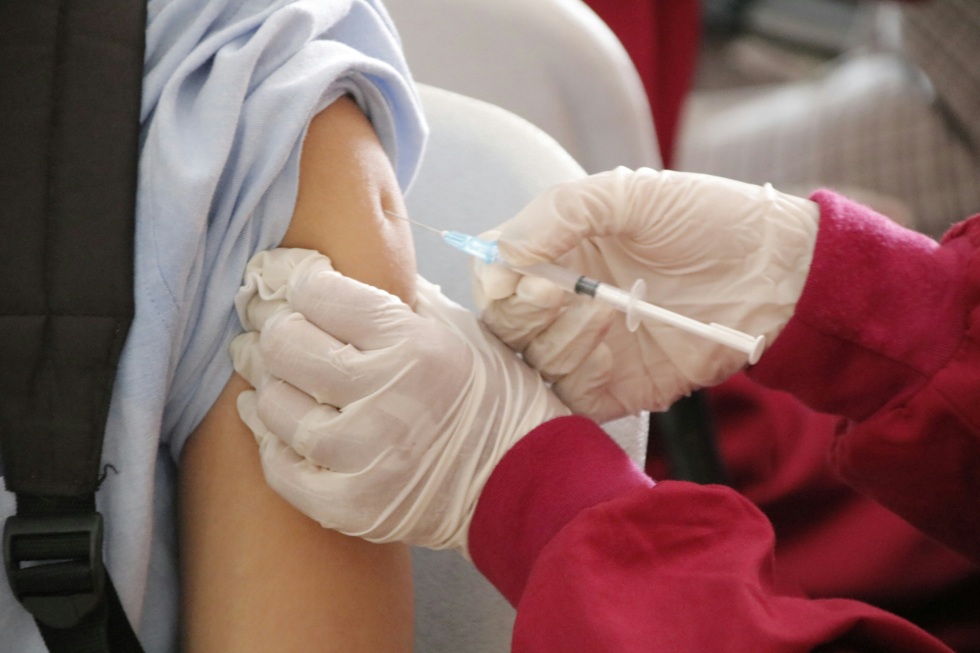 Chuyên gia phản bác tin đồn vaccine Moderna và Pfizer gây ung thư - 2