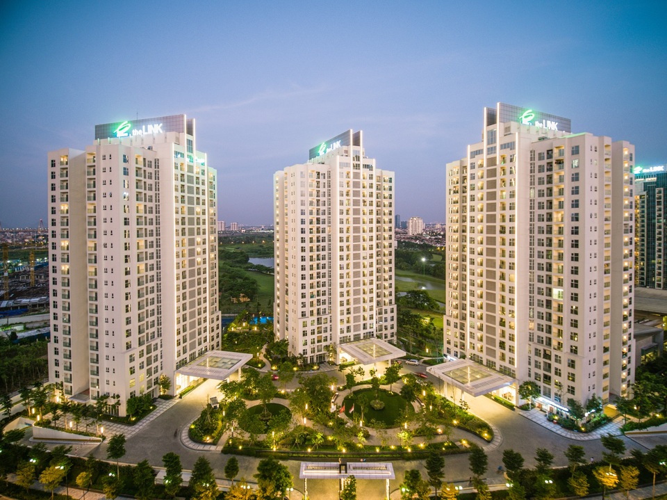 Cận cảnh tuyến cầu cạn Mai Dịch - Nam Thăng Long đã được chính thức thông đường - 3