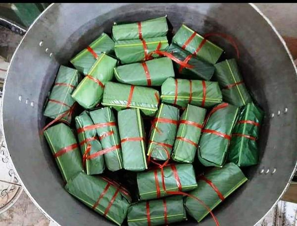 Tuổi trẻ xứ Nghệ gửi hơi ấm tới đồng bào vùng lũ - 7 Tuổi trẻ xứ Nghệ gửi hơi ấm tới đồng bào vùng lũ - 7