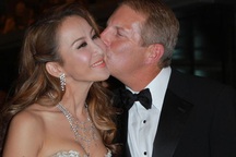 Coco Lee rạng ngời hạnh phúc sau lễ thành hôn 