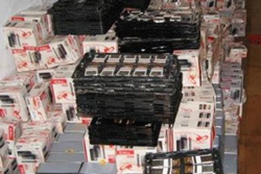 Hàng trăm tỷ đồng từ TTTM Lao Bảo “trôi” theo lũ