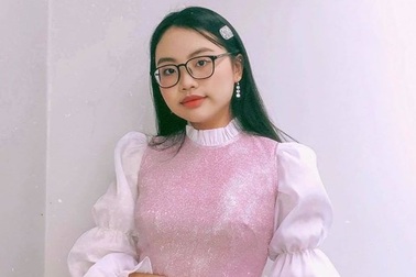 Phương Mỹ Chi bức xúc khi bị antifan buông lời nguyền rủa ông bà