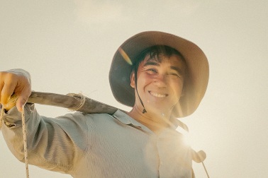 Quyền Linh "gặp khó" khi trở lại điện ảnh sau hơn 20 năm