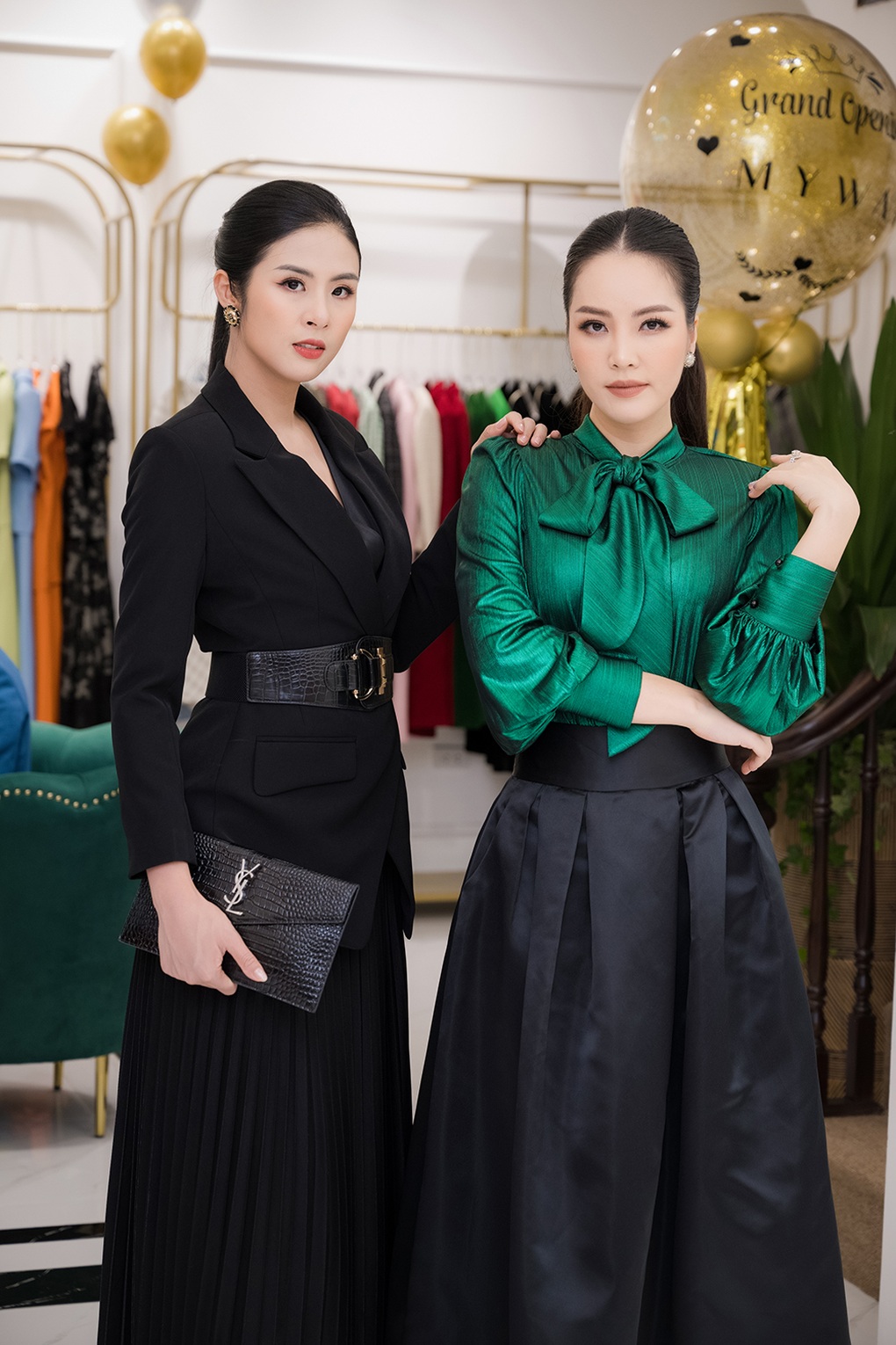 Hồng Diễm đọ dáng quyến rũ bên hoa hậu Ngọc Hân - 7 Hồng Diễm đọ dáng quyến rũ bên hoa hậu Ngọc Hân - 7