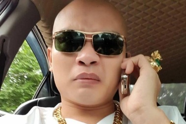 Khoe tiền, văng tục: "Giang hồ mạng" được tung hô, cảnh báo lệch chuẩn