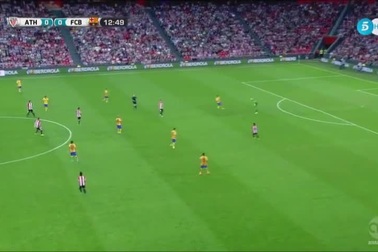 Nhìn lại pha làm bàn từ cự ly gần 50m nhấn chìm Barca