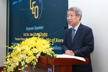 Nguyên Thủ tướng Hàn Quốc: Giáo dục ĐH phải thúc đẩy sáng tạo và tư duy phản biện của sinh viên