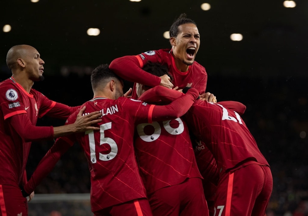 Man City, Liverpool đẩy Chelsea xuống vị trí thứ ba - 2 Man City, Liverpool đẩy Chelsea xuống vị trí thứ ba - 2