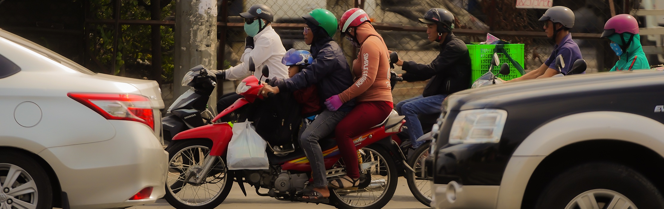 Những đoàn “di dân” cuối cùng rời Sài Gòn trước thời khắc Giao thừa - 2 Những đoàn “di dân” cuối cùng rời Sài Gòn trước thời khắc Giao thừa - 2