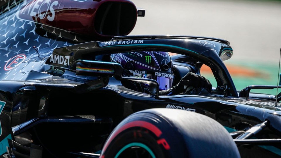 Biến căng ở Monza, F1 đã có một chặng đua đi vào lịch sử - 3 Biến căng ở Monza, F1 đã có một chặng đua đi vào lịch sử - 3