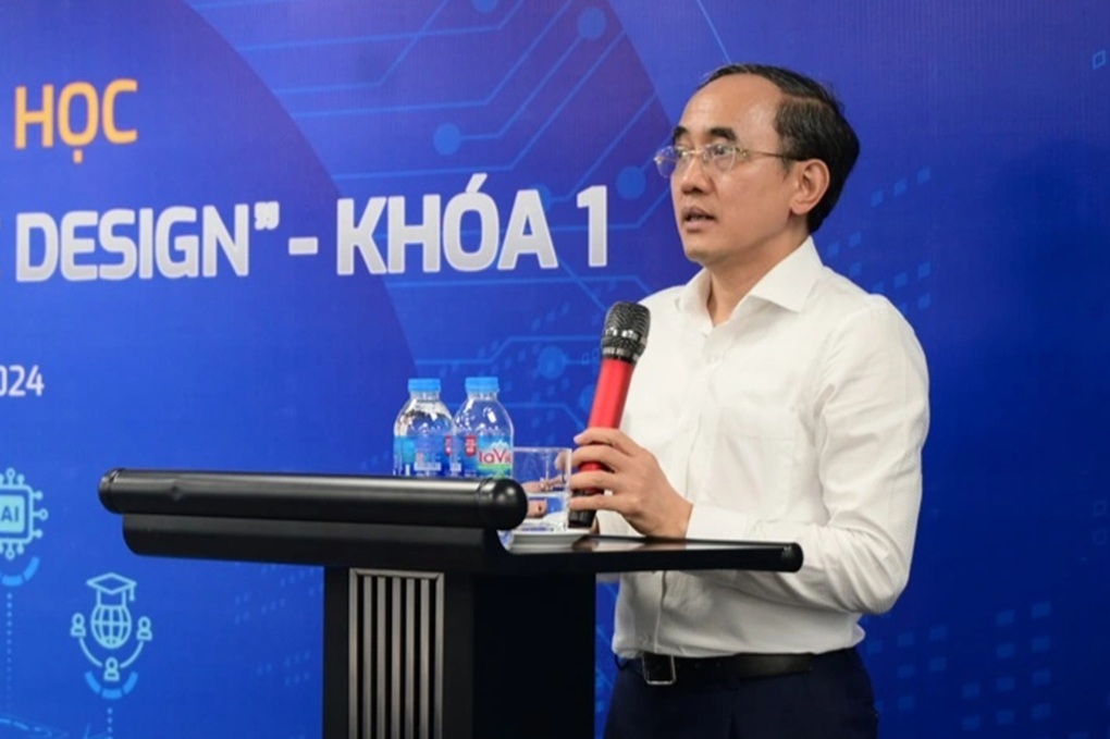 Chủ tịch hội đồng trường một đại học trở thành giáo sư giàu nhất Việt Nam - 1