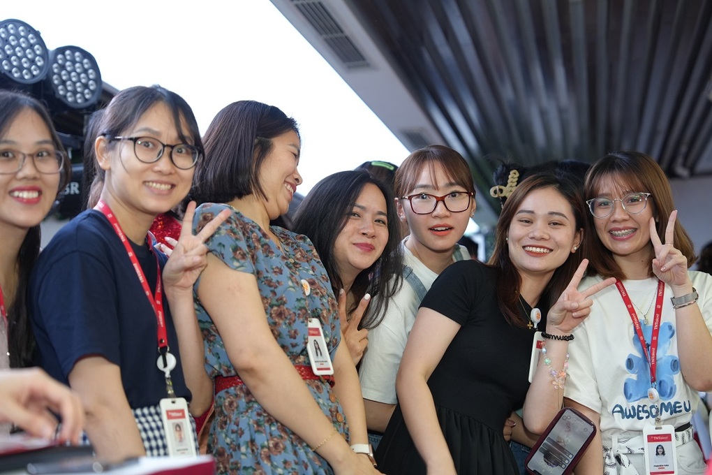 Giải thưởng quốc tế vinh danh ROX Group vì nỗ lực đổi mới sáng tạo - 1 Giải thưởng quốc tế vinh danh ROX Group vì nỗ lực đổi mới sáng tạo - 1