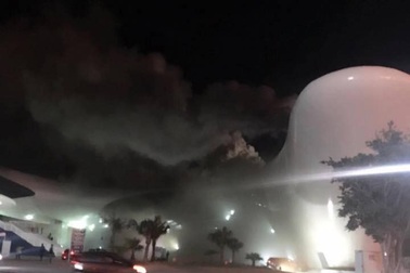 Cháy lớn tại cung cá heo nghìn tỷ ở Quảng Ninh