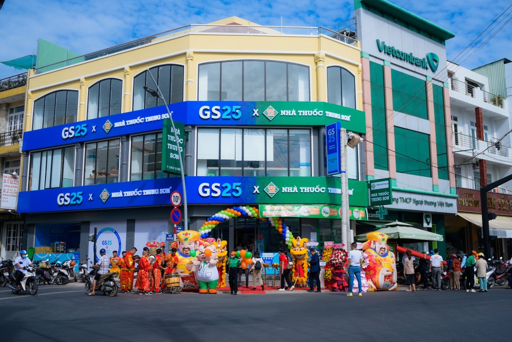Trung Sơn Pharma và GS25 khai trương mô hình nhà thuốc - cửa hàng tiện lợi - 1 Trung Sơn Pharma và GS25 khai trương mô hình nhà thuốc - cửa hàng tiện lợi - 1