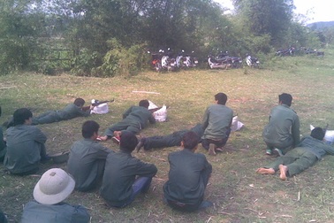 Nổ lựu đạn trong buổi diễn tập dân quân, 8 người bị thương