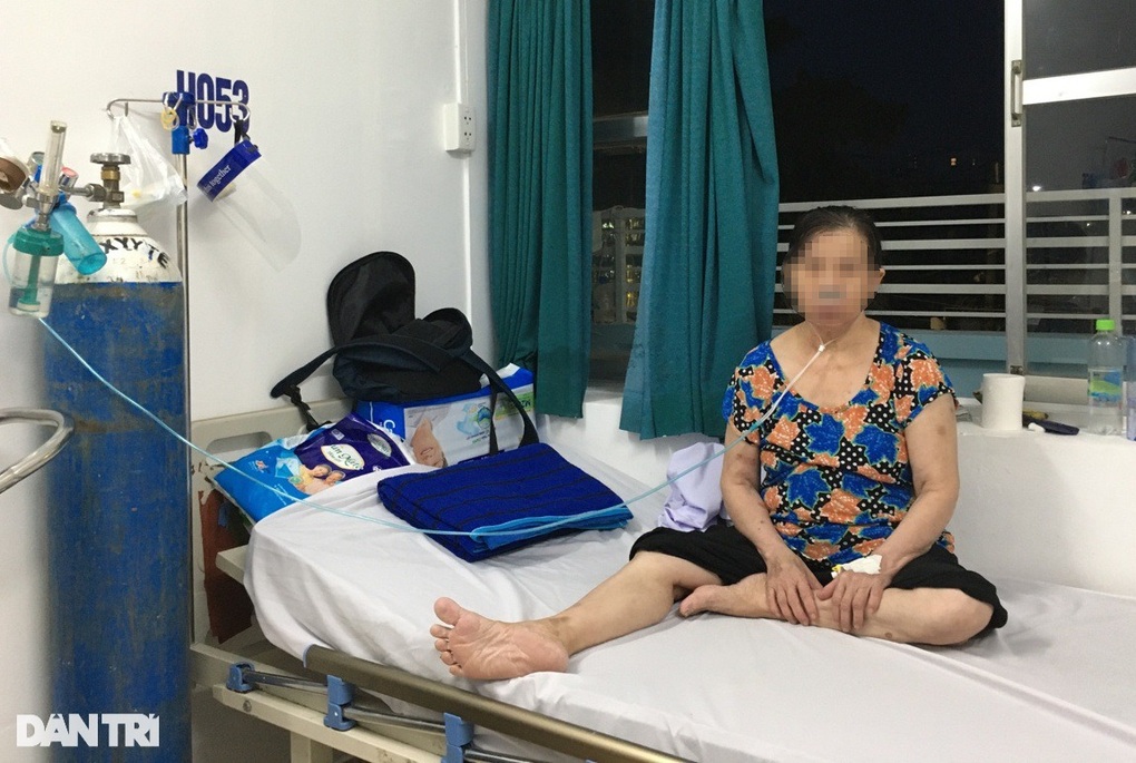 Ca Covid-19 tăng, TPHCM kích hoạt chiến dịch bảo vệ nhóm nguy cơ - 2 Ca Covid-19 tăng, TPHCM kích hoạt chiến dịch bảo vệ nhóm nguy cơ - 2