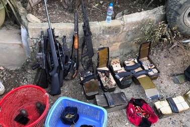 Thu giữ kho vũ khí "khủng" tại sào huyệt của 2 trùm ma tuý bị tiêu diệt