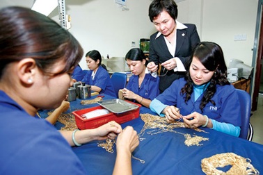 20 tấn vàng xuất cảnh bằng hộ chiếu “trang sức”?