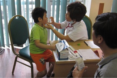 Mục sở thị ngày khám sàng lọc, tư vấn và phát thuốc hen miễn phí