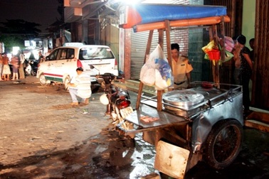 Thợ rửa xe lái taxi, bé gái 10 tuổi bị "nuốt" vào gầm