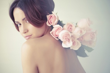 Chồng tôi "ngây thơ" nên bị gái trẻ bỏ bùa... yêu