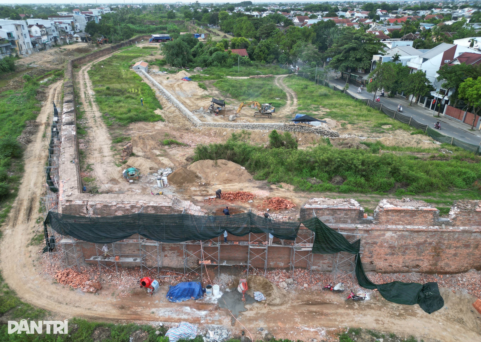 Hiện trạng khu vực 1 di tích Kinh thành Huế sau đề án di dời dân cư lịch sử - 6 Hiện trạng khu vực 1 di tích Kinh thành Huế sau đề án di dời dân cư lịch sử - 6