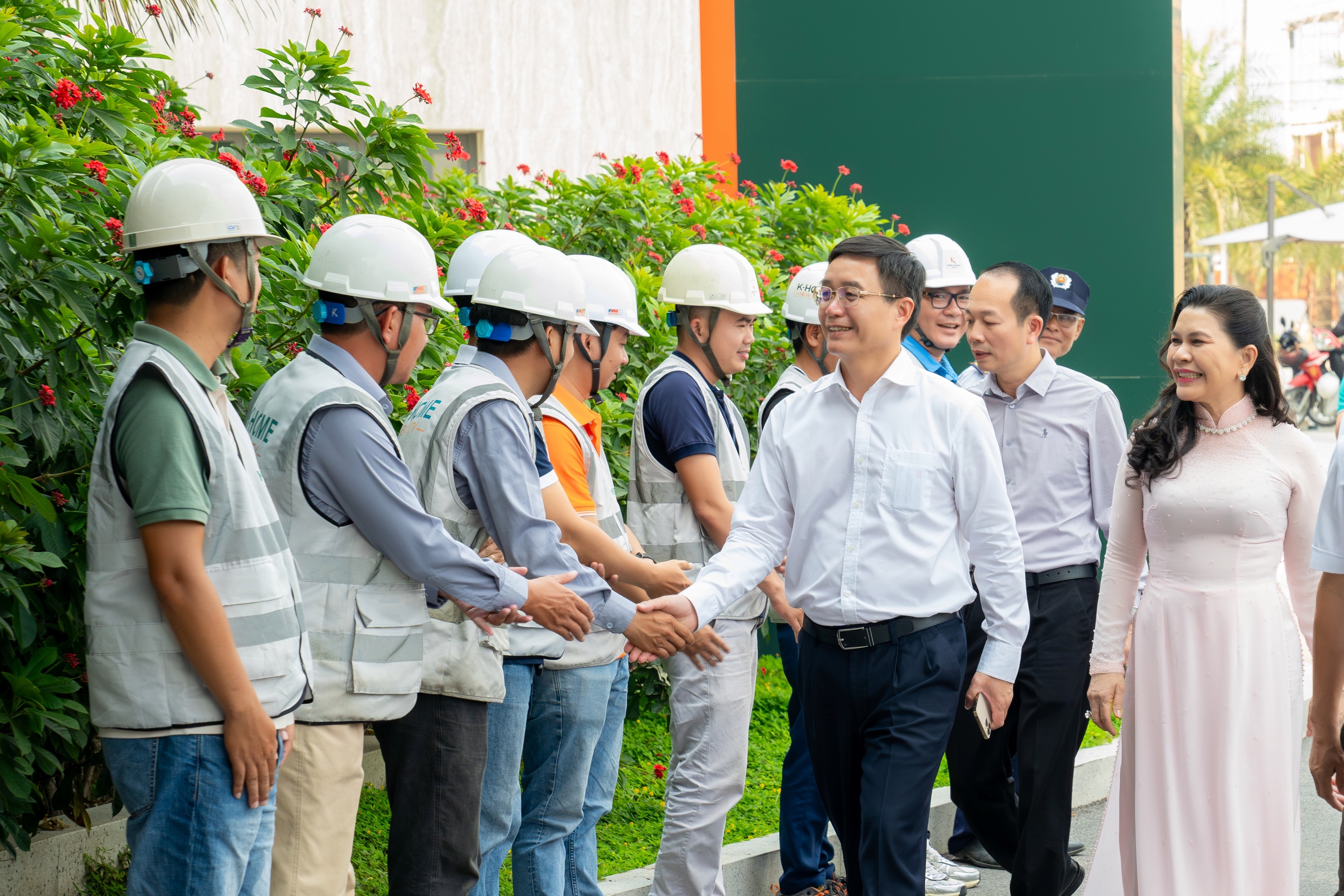 Lãnh đạo TP Huế thăm mô hình khu đô thị và nhà ở xã hội của Kim Oanh Group - 11 Lãnh đạo TP Huế thăm mô hình khu đô thị và nhà ở xã hội của Kim Oanh Group - 11