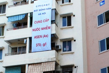 Cư dân hoang mang vì nhiều năm dùng nước nhiễm độc