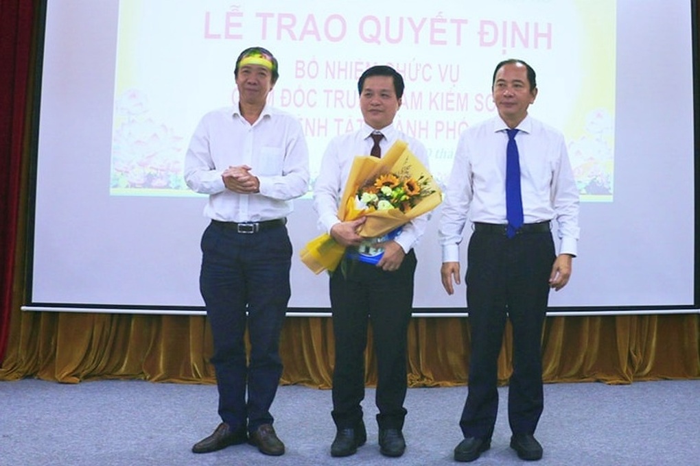 Trung tâm Kiểm soát bệnh tật TPHCM có giám đốc mới - 1 Trung tâm Kiểm soát bệnh tật TPHCM có giám đốc mới - 1