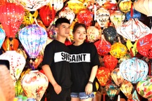 Hội An vượt Maldives trở thành điểm trăng mật trong mơ năm 2024