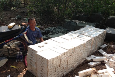 Vận chuyển 500 gói thuốc lá lậu sẽ bị xử lý hình sự