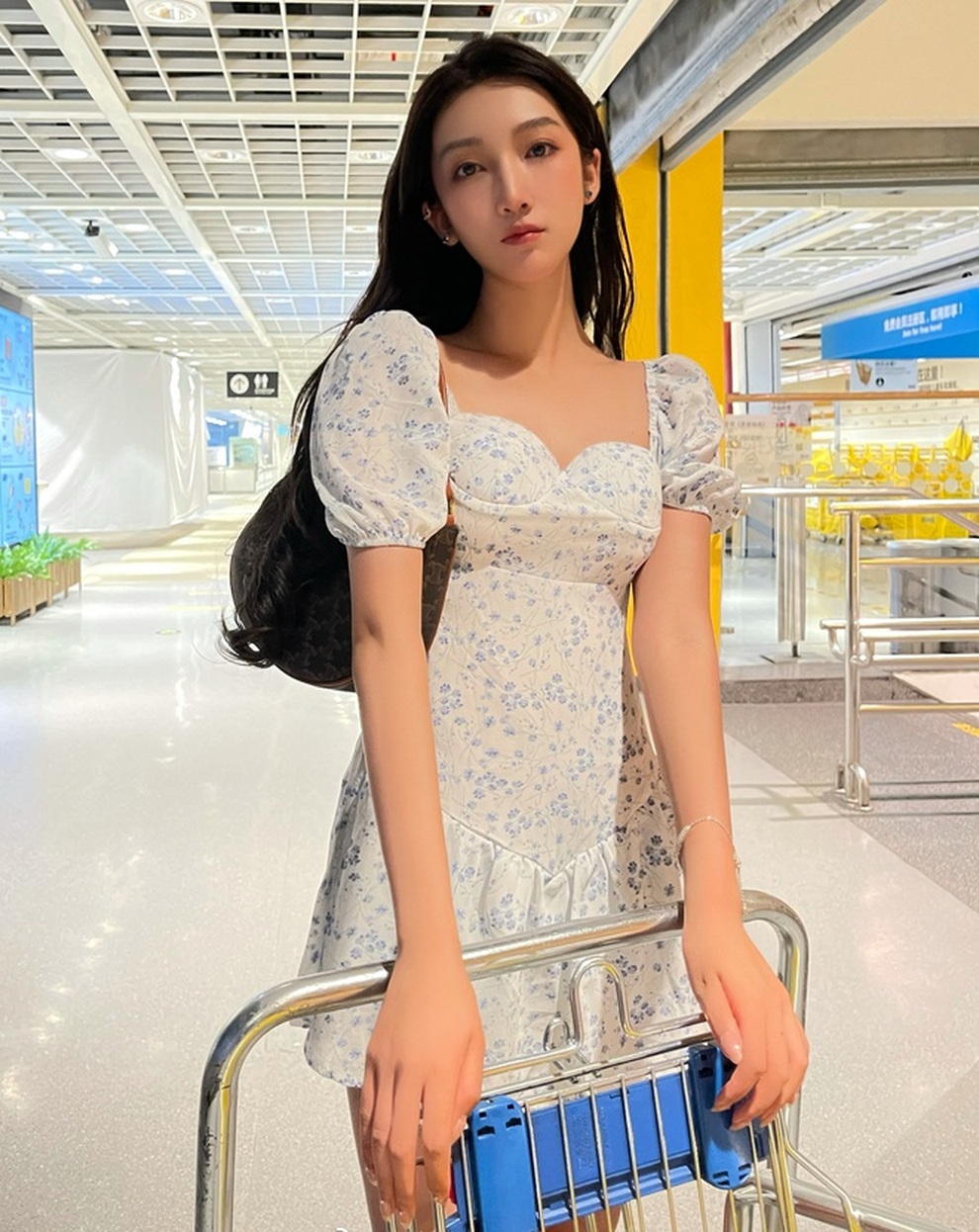 Hot girl tố Ngô Diệc Phàm cưỡng hiếp từ năm 17 tuổi là ai? - 5 Hot girl tố Ngô Diệc Phàm cưỡng hiếp từ năm 17 tuổi là ai? - 5